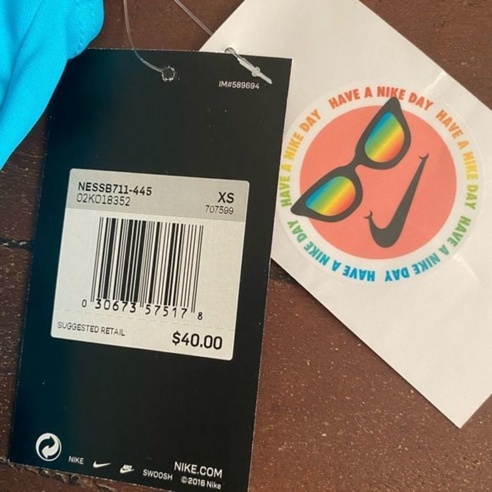 nike Girl's Essential Racerback One Piece - Picture 3 of 3